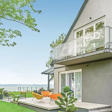 Three-bedroom Holiday In *